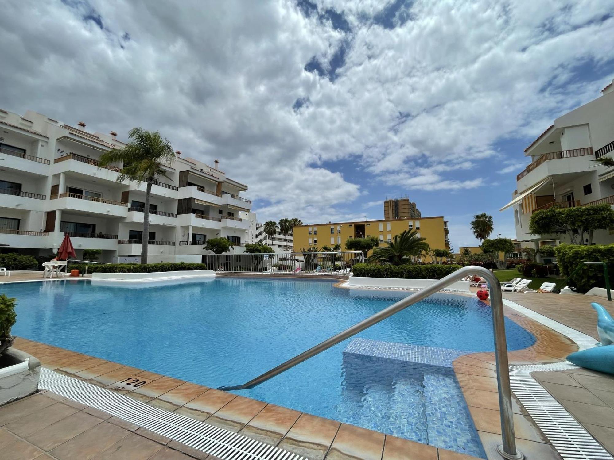 Pool Views Terrace Leilighet Los Cristianos  Eksteriør bilde