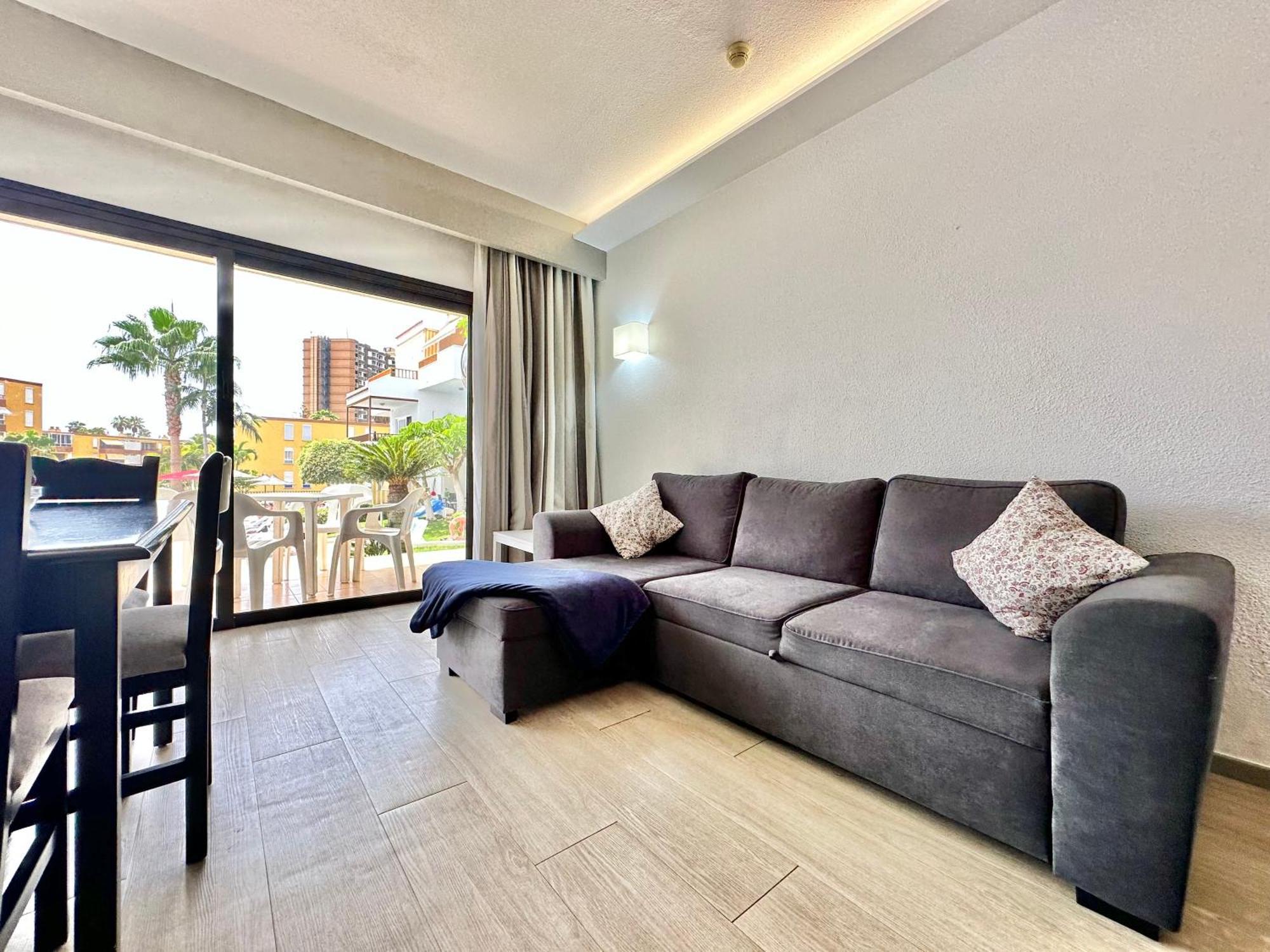 Pool Views Terrace Leilighet Los Cristianos  Eksteriør bilde